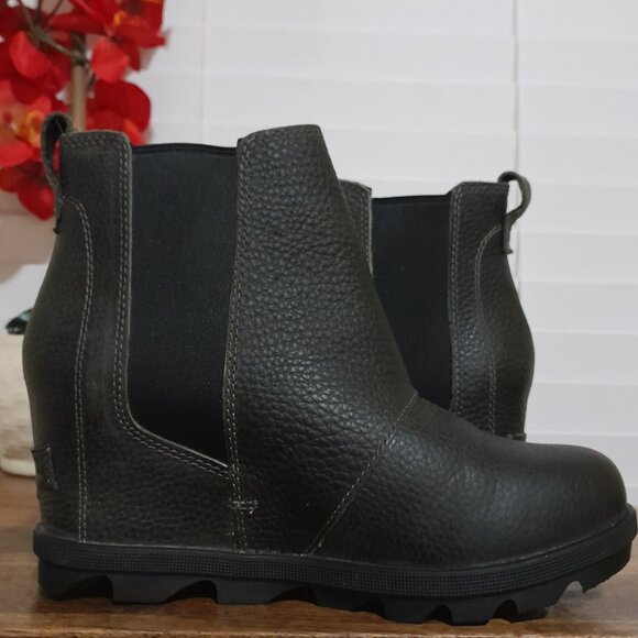 Leather Sorel Hidden Wedge Gray Joan Of Arc Booties sz 7 - Picture 8 of 9